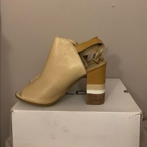 Aldo leather Mules